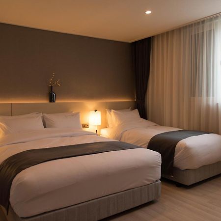 New Donghae Tourist Hotel Ngoại thất bức ảnh