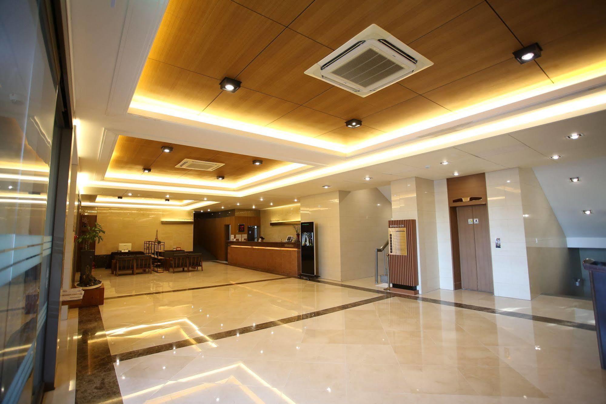 New Donghae Tourist Hotel Ngoại thất bức ảnh