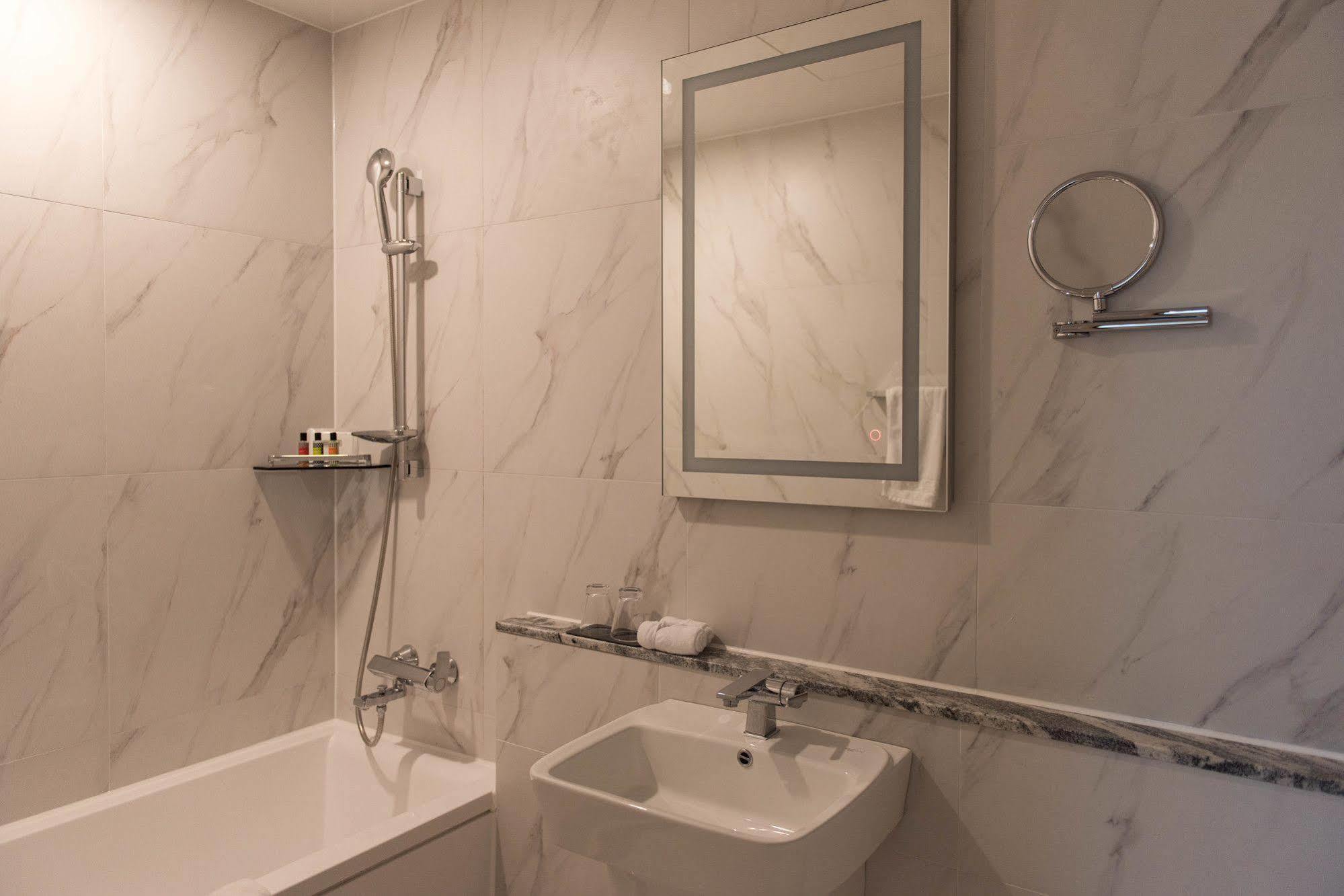 New Donghae Tourist Hotel Ngoại thất bức ảnh