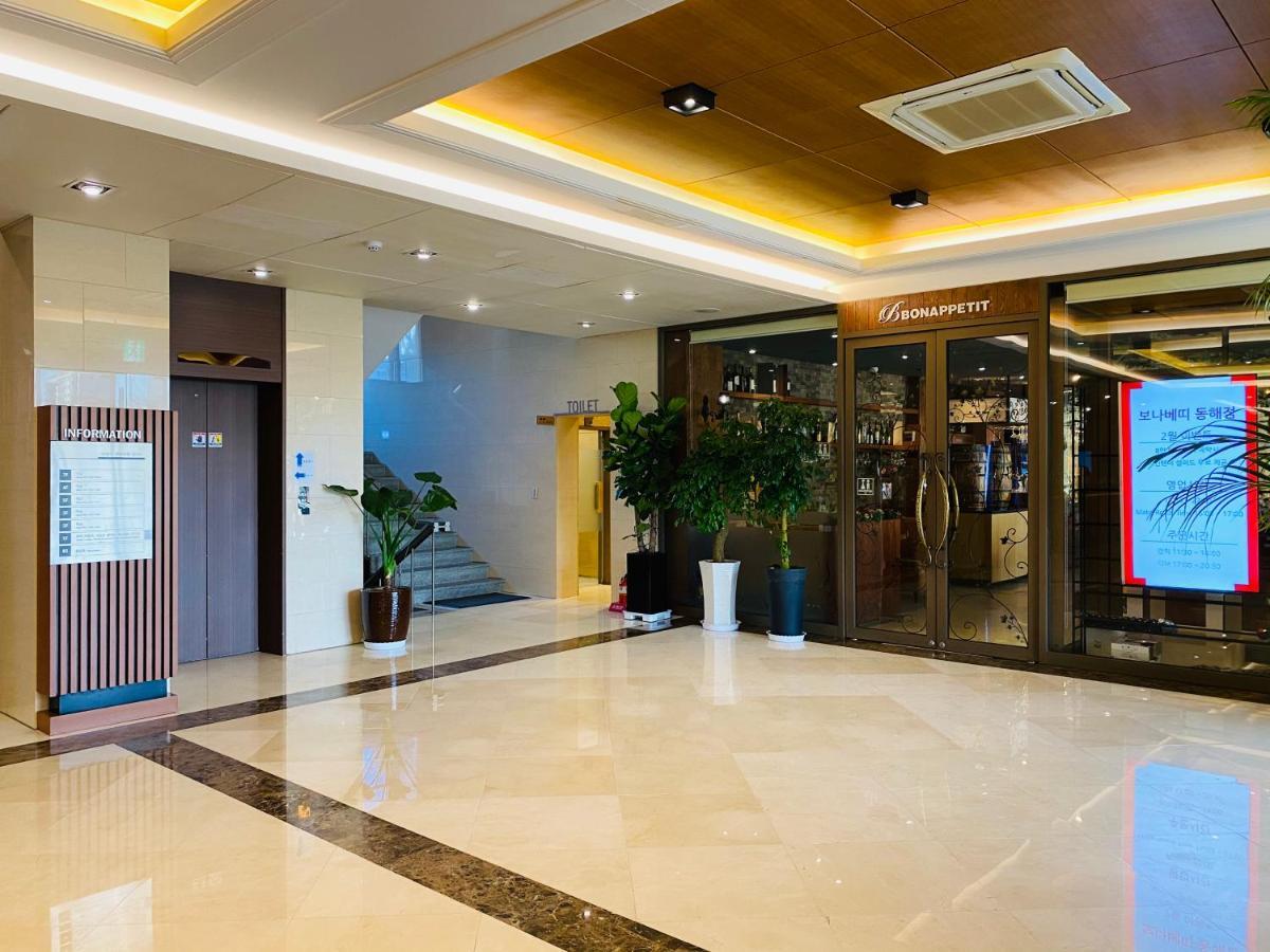 New Donghae Tourist Hotel Ngoại thất bức ảnh